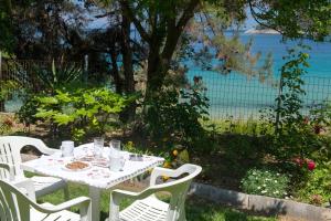 Gallery image of Pension Giannis Αdults only in Kinira