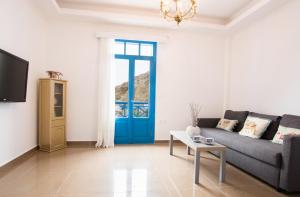 Zdjęcie z galerii obiektu Poseidon Luxury Apartment w mieście Karpatos