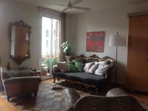 Posedenie v ubytovaní Spacious & Comfortable flat in centric Eixample