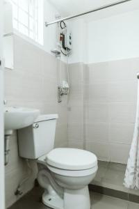 Ванна кімната в San Agustin Residences