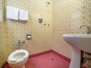 Koupelna v ubytování Hotel Monarca