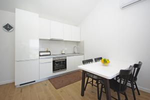 Imagen de la galería de Ferienhaus Dado, en Zaostrog