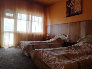 Galeriebild der Unterkunft Park Hotel Rodopi in Skobelevo + 100 Fotos