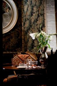 A restaurant or other place to eat at The Witchery by the Castle 