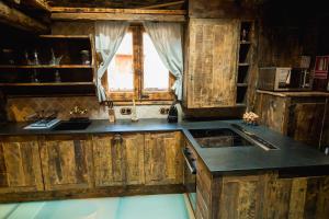 Kuchyň nebo kuchyňský kout v ubytování R de rural - Casa Mariola + 37 fotografií