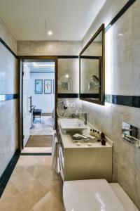Vonios kambarys apgyvendinimo įstaigoje Dreamland Golf Hotel Baku