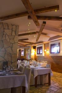 Restaurace v ubytování Hotel Polar Star