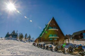 Hotel Polar Star að vetri til