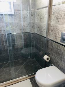 AdaHan Family Rooms Gocek的一间浴室