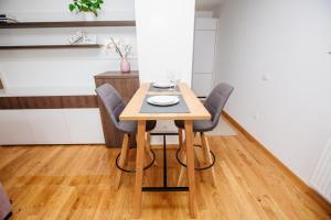 リュブリャナにあるLjubljana finest apartmentのギャラリーの写真 +25枚の写真