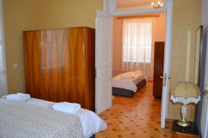 Una cama o camas en una habitación de Old Gate