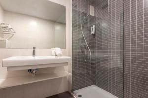 Łazienka w obiekcie Hotel Palia La Roca