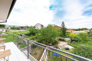 Balkón nebo terasa v ubytování Apartments Raspolic