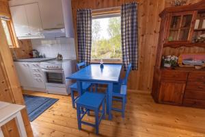 Köök või kööginurk majutusasutuses Haugteig