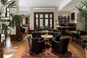 Posezení v ubytování La Mision Hotel Boutique
