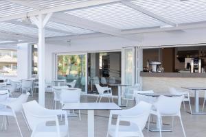Restauracja lub miejsce do jedzenia w obiekcie Hotel Palia La Roca