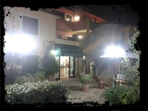 Budynek, w którym mieści się hotel
