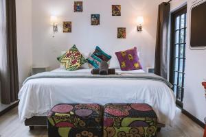 Gallery image of La Rose B&B in Cape Town