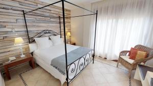 Postel nebo postele na pokoji v ubytování Hotel Boutique MR Palau Verd - Adults Only