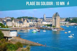 Foto da galeria de Saint-Malo With Love, Parking, Netflix, Wifi em Saint Malo