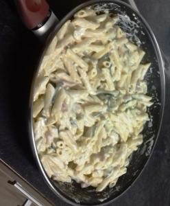 a pan filled with pasta and vegetables on a counter at Albergue Irugoienea in Espinal-Auzperri