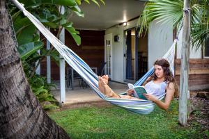 Gallery image of Bush Village Holiday Cabins in Airlie Beach