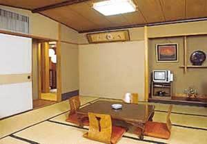 Телевізор і / або розважальний центр в Nihonkan