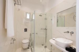 Koupelna v ubytování Hotel Charissi