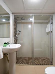 Koupelna v ubytování Hostal Roca