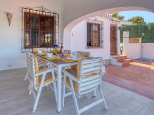 Balkón nebo terasa v ubytování Holiday Home Cala Vista by Interhome