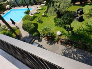 Bazén v ubytování Hotel Jasmin nebo v jeho okolí
