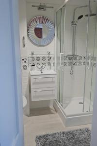 Kúpeľňa v ubytovaní Apartament Grochowa