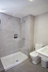 Koupelna v ubytování Apartamento Sol y Mar + 18 fotografií