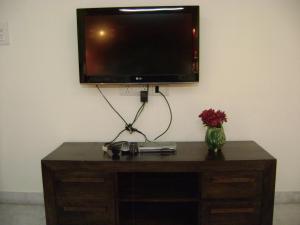 TV a/nebo společenská místnost v ubytování SABS Bed and Breakfast