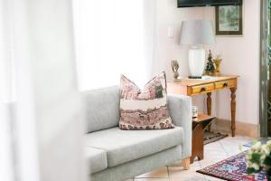 Χώρος καθιστικού στο Villa Pascal Guest House +1 φωτογραφίες