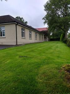 a large yard in front of a house at Nick & Sandra's in Slane