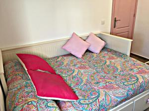 Ein Bett oder Betten in einem Zimmer der Unterkunft Casa Ananda y Casa Rengue