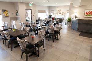 Gallery image of Amsterdam Inn & Suites Moncton in Moncton