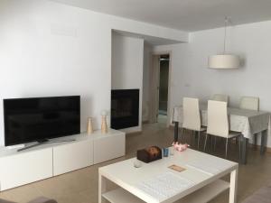 Telewizja i/lub zestaw kina domowego w obiekcie Casa Luz