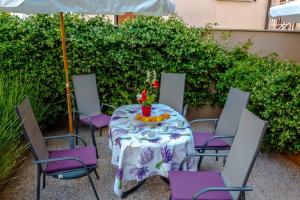 Um jardim em Apartment Katia