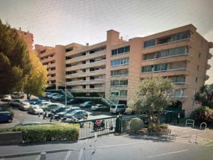 The building in which Az apartmant is located