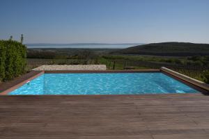 Bazén v ubytování Panorama, Balaton nebo v jeho okolí