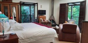 Gallery image of Hout Bay Hideaway in Hout Bay