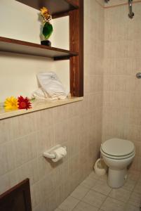 A bathroom at Hotel Columbia