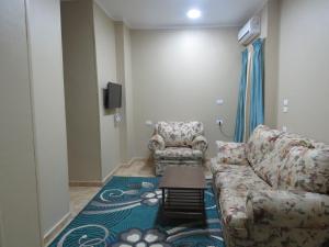 Seating area sa Apartments Ocean Breez RedSeaLine Hurghada
