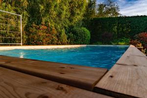 Bazén v ubytovaní Villa Le Facezie B&B alebo v jeho blízkosti