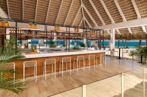 Bazén v ubytování Meliá Punta Cana Beach Wellness Inclusive - Adults only nebo v jeho okolí