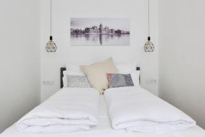 Posteľ alebo postele v izbe v ubytovaní Standard Apartment by Hi5 - Rákóczi út 23