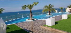 Πισίνα στο ή κοντά στο Sands Pratamnak