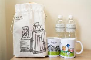 旅人驿站铁花文创二馆的咖啡和沏茶工具